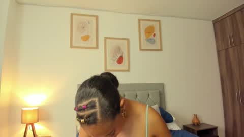 Jade smile online show from 20, 10, 2025