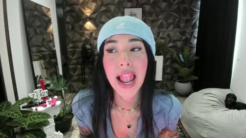 Snapshot of jade_porn chatting on 5, 2, 2025 Jade independent model online show from 5, 2, 2025