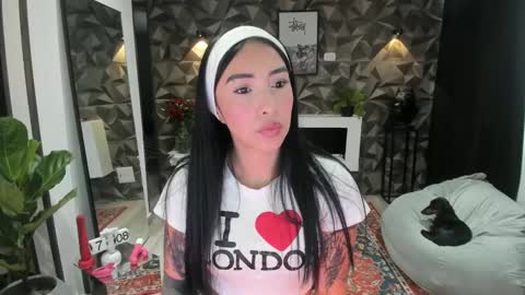Snapshot of jade_porn chatting on 24, 2, 2025 Jade independent model online show from 24, 2, 2025
