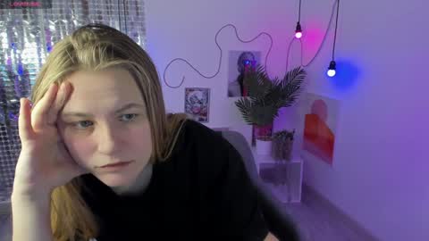 Snapshot of jade_soft chatting on 15, 12, 2024 Jade online show from 15, 12, 2024