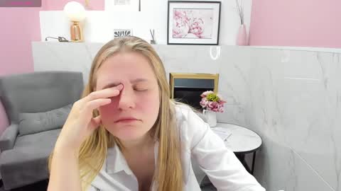 Snapshot of jade_soft chatting on 20, 12, 2024 Jade online show from 20, 12, 2024
