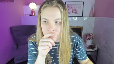 Snapshot of jade_soft chatting on 11, 1, 2025 Jade online show from 11, 1, 2025