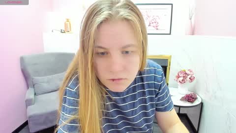 Snapshot of jade_soft chatting on 11, 1, 2025 Jade online show from 11, 1, 2025
