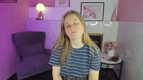 Snapshot of jade_soft chatting on 11, 1, 2025 Jade online show from 11, 1, 2025