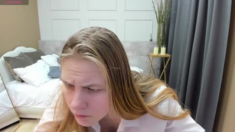 Snapshot of jade_soft chatting on 23, 1, 2025 Jade online show from 23, 1, 2025