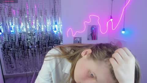 Snapshot of jade_soft chatting on 9, 2, 2025 Jade online show from 9, 2, 2025