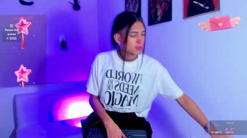 Snapshot of jadebenett chatting on 13, 12, 2024 Jade Benett online show from 13, 12, 2024