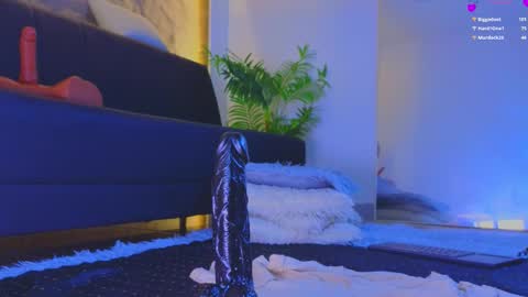 jadee__ online show from 20, 2, 2026