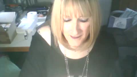 Jademinx online show from 27, 11, 2025