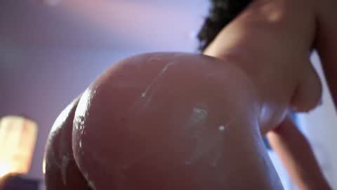 Jade online show from 16, 12, 2024