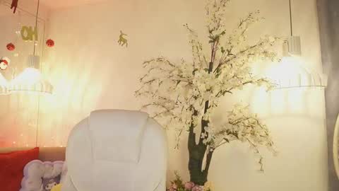 Jade Summer online show from 24, 11, 2025