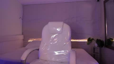 Jade online show from 20, 6, 2026
