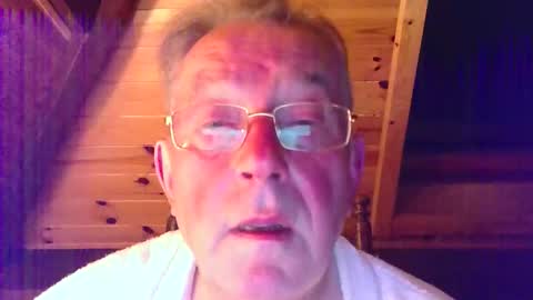 Snapshot of jahanc01 chatting on 9, 9, 2025 Malko online show from 9, 9, 2025