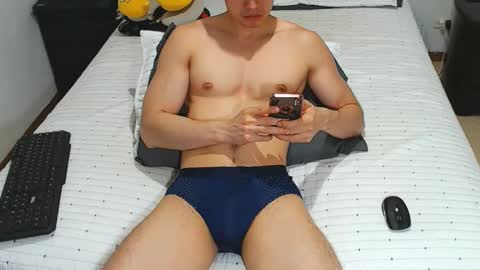 Snapshot of jahshot4 chatting on 19, 9, 2025 jahshot4 online show from 19, 9, 2025