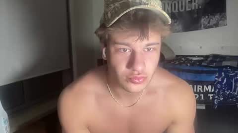 Snapshot of jake_brick chatting on 19, 4, 2026 jake_brick online show from 19, 4, 2026