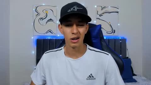 Hi guys im new 3 online show from 12, 12, 2024