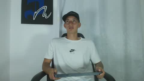 Hi guys im new 3 online show from 28, 2, 2025