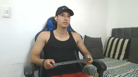 Hi guys im new 3 online show from 22, 7, 2026