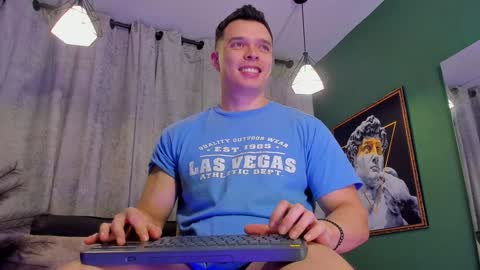 Snapshot of jakee_tyler chatting on 2, 1, 2025 Jake Tyler online show from 2, 1, 2025