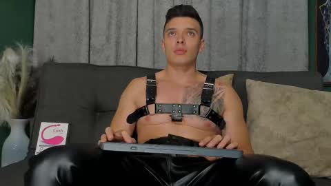 Snapshot of jakee_tyler chatting on 7, 3, 2025 Jake Tyler online show from 7, 3, 2025