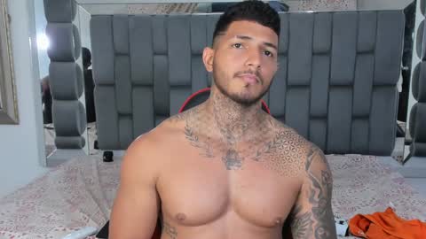 Snapshot of jaketayler10 chatting on 16, 12, 2024 my name is sebas If you come here dont hesitate to say hello Im a guy who really likes having conversations and having hot online show from 16, 12, 2024