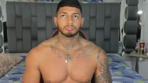 Snapshot of jaketayler10 chatting on 25, 12, 2024 my name is sebas If you come here dont hesitate to say hello Im a guy who really likes having conversations and having hot online show from 25, 12, 2024
