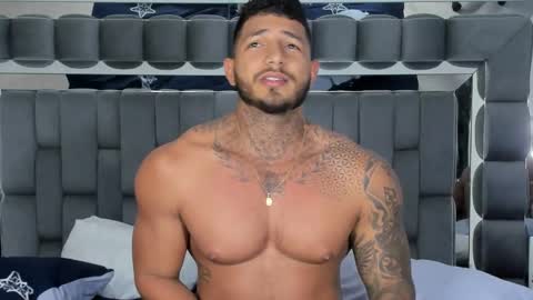 Snapshot of jaketayler10 chatting on 19, 2, 2025 my name is sebas If you come here dont hesitate to say hello Im a guy who really likes having conversations and having hot online show from 19, 2, 2025