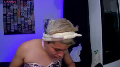 miha adams  online show from 7, 1, 2026