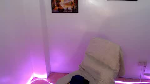 Snapshot of jam_bigcock69 chatting on 28, 4, 2026 Jam online show from 28, 4, 2026