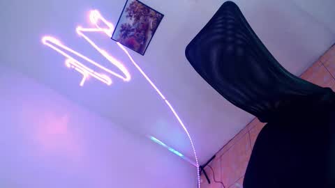 Snapshot of jam_bigcock69 chatting on 11, 6, 2026 Jam online show from 11, 6, 2026