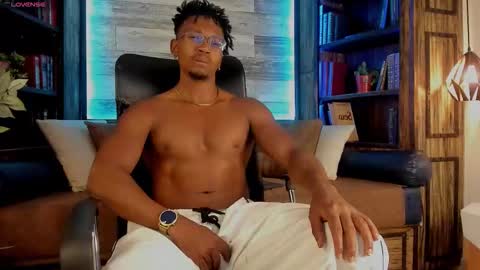   online show from 15, 10, 2025