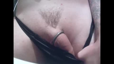 Snapshot of james223083 chatting on 2, 4, 2026 James online show from 2, 4, 2026