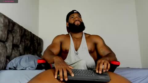 Snapshot of james_bbcmuscle chatting on 28, 4, 2026 James BBC online show from 28, 4, 2026