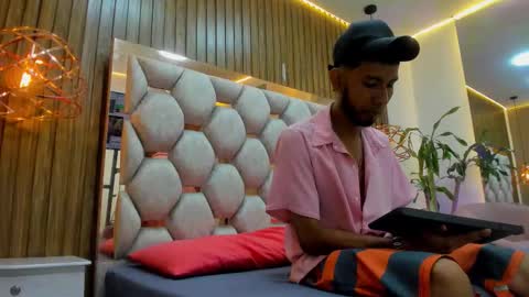 James Walsh online show from 1, 2, 2026