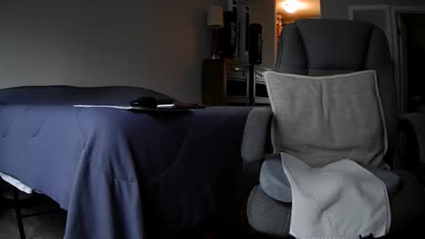 James Bondage online show from 2, 3, 2025