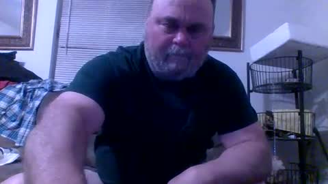 Snapshot of jameshardon5 chatting on 13, 1, 2025 Hey online show from 13, 1, 2025