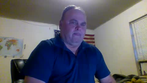Snapshot of jameshardon5 chatting on 14, 1, 2025 Hey online show from 14, 1, 2025