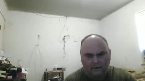 Snapshot of jameshardon5 chatting on 29, 9, 2025 Hey online show from 29, 9, 2025