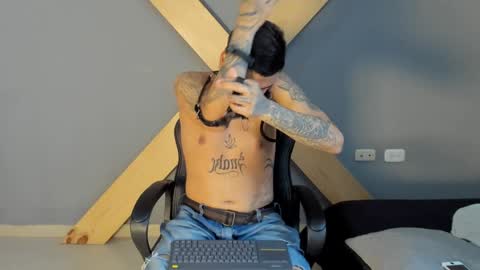 Snapshot of jamesinked_ chatting on 6, 12, 2024 Jamesinked online show from 6, 12, 2024