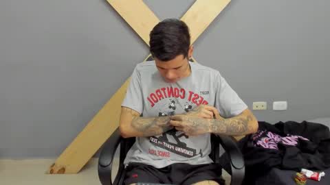 Snapshot of jamesinked_ chatting on 16, 12, 2024 Jamesinked online show from 16, 12, 2024