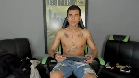 Snapshot of jamesinked_ chatting on 12, 2, 2025 Jamesinked online show from 12, 2, 2025