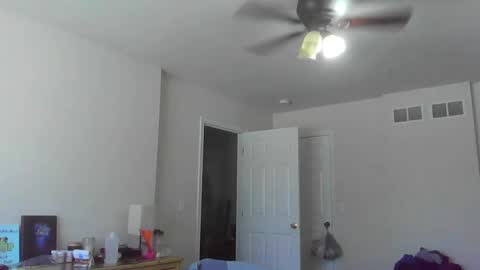 Snapshot of jamesjewels chatting on 2, 3, 2025 jamesjewels online show from 2, 3, 2025