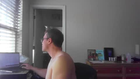 Snapshot of jamesjewels chatting on 6, 3, 2025 jamesjewels online show from 6, 3, 2025