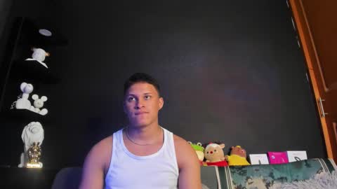 Snapshot of jamesowenn chatting on 19, 2, 2026 James Owenn online show from 19, 2, 2026