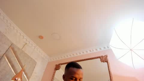 Snapshot of jamesparck chatting on 27, 1, 2025 James online show from 27, 1, 2025