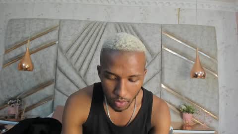 Snapshot of jamesparck chatting on 7, 2, 2025 James online show from 7, 2, 2025