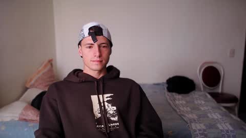 Snapshot of jamesss____ chatting on 21, 12, 2024 jamesss____ online show from 21, 12, 2024