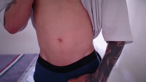 Snapshot of jamesss____ chatting on 18, 1, 2025 jamesss____ online show from 18, 1, 2025