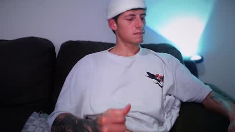 Snapshot of jamesss____ chatting on 27, 2, 2025 jamesss____ online show from 27, 2, 2025