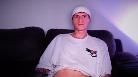 Snapshot of jamesss____ chatting on 4, 3, 2025 jamesss____ online show from 4, 3, 2025